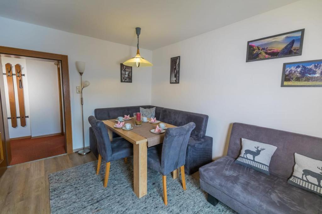 Haus Landmann Apartment เอลล์เมา ภายนอก รูปภาพ
